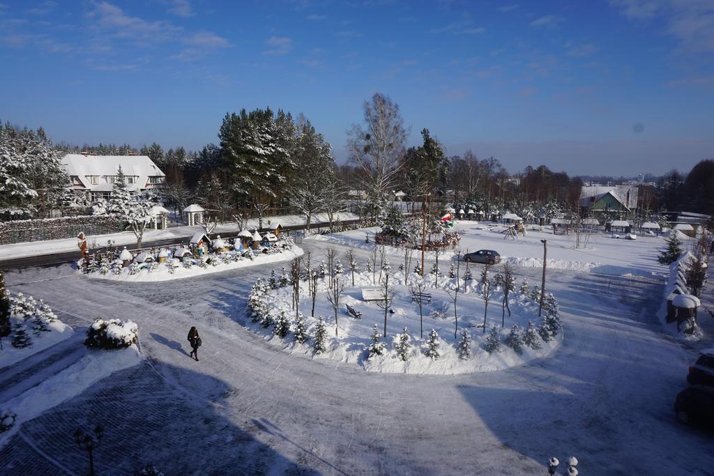 Bed and Breakfast Dwor Bartnika Narewka Esterno foto